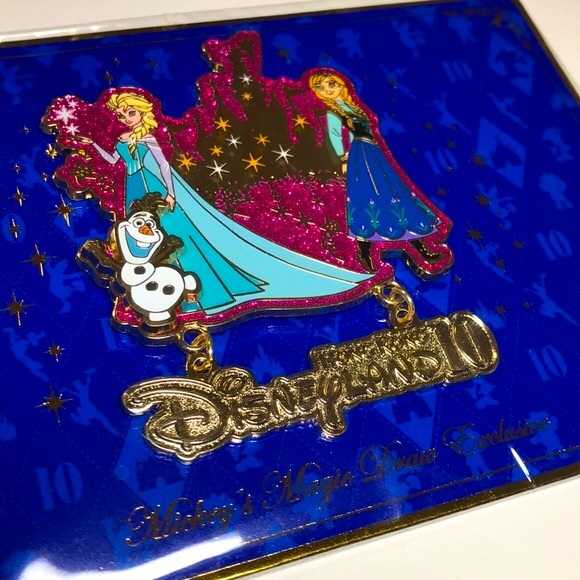 DISNEY Frozen Pin (Exclusive Limited Edition) - Picture 9 of 11